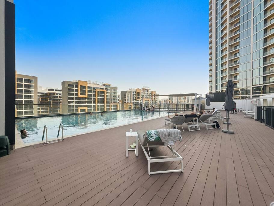 First Class 1br Sophisticated Living * Dubai