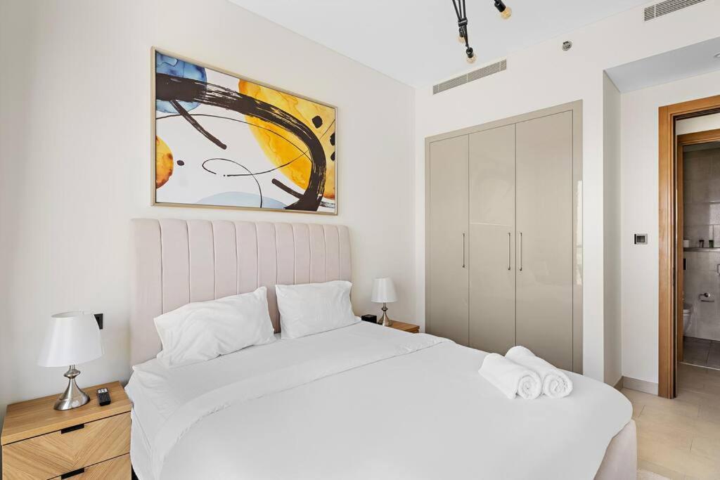 First Class 1br Sophisticated Living