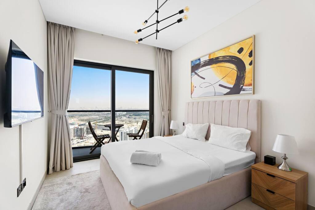 Apartment First Class 1br Sophisticated Living Dubai