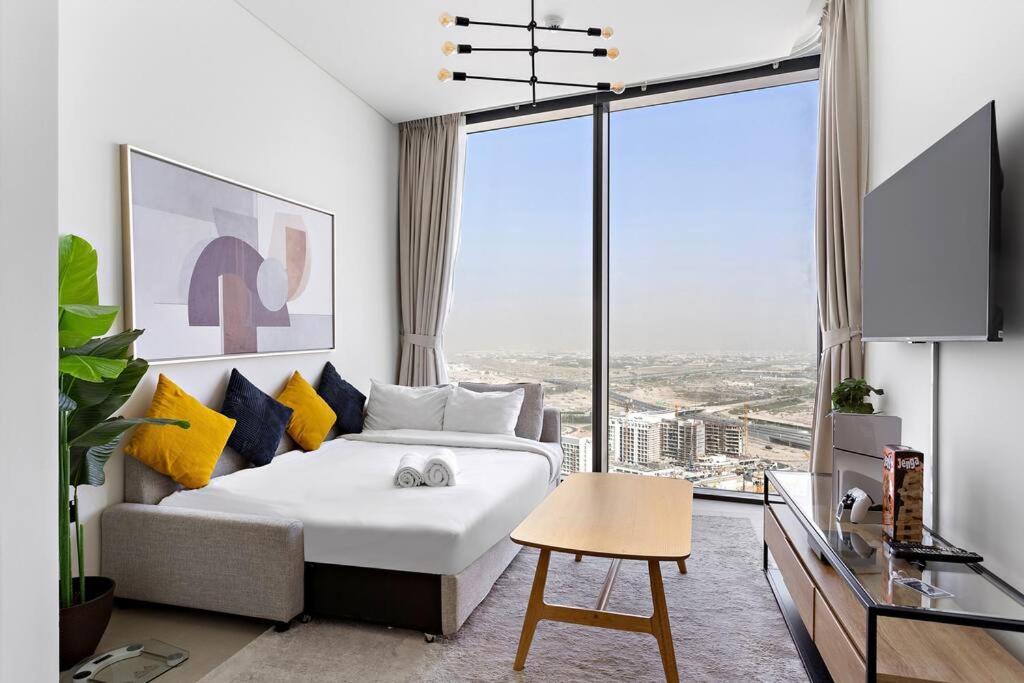 Apartment First Class 1br Sophisticated Living Dubai